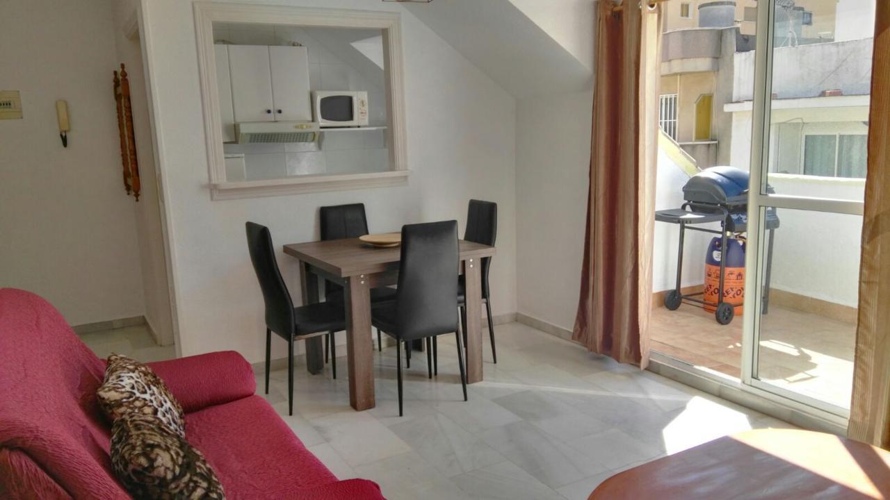 Apartamento Decada Cervantes 19 Фуэнхирола Экстерьер фото